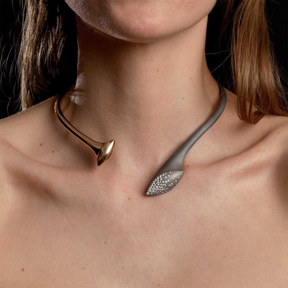 Abbraccio Choker