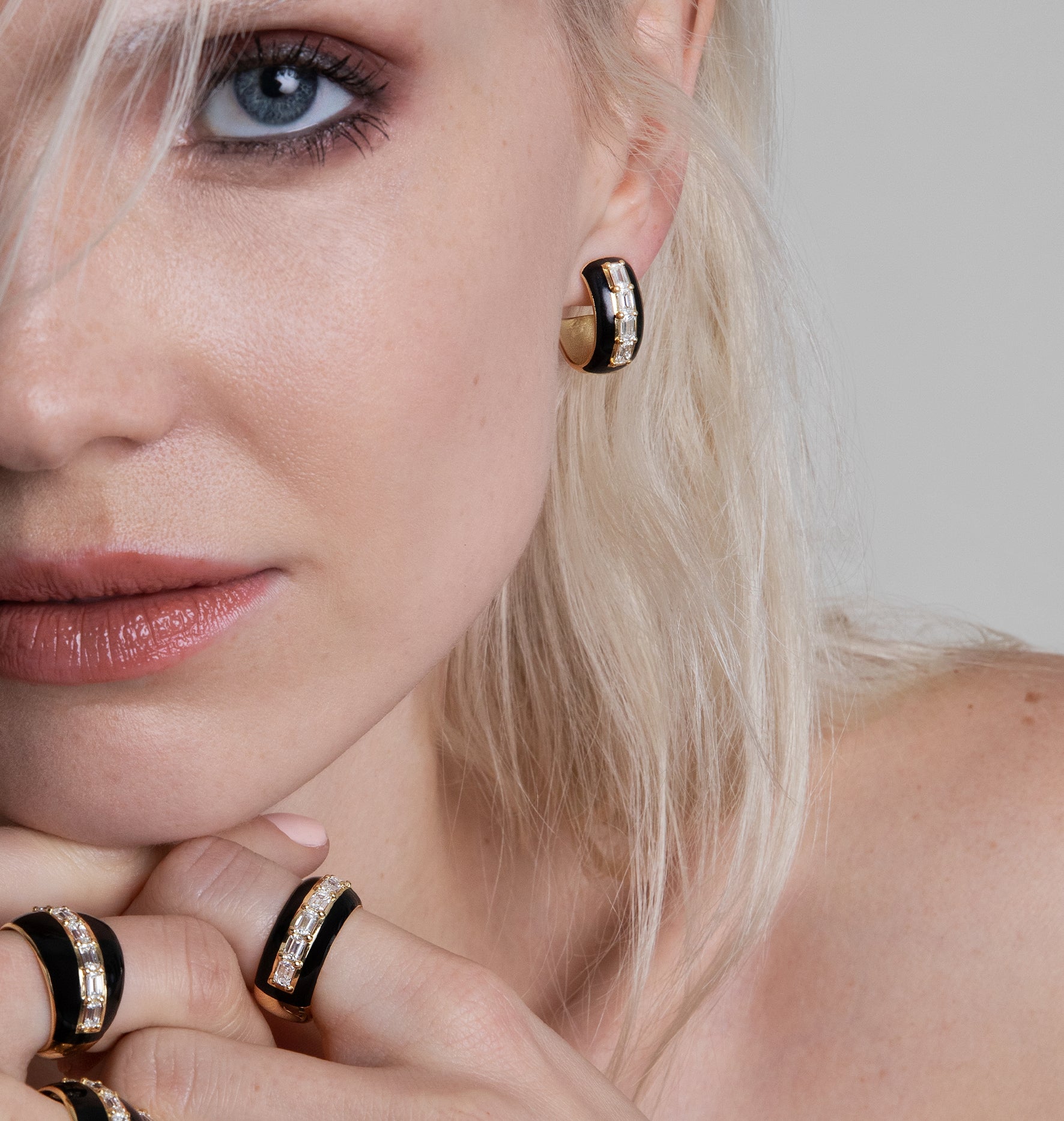 Atena Enamel Earrings