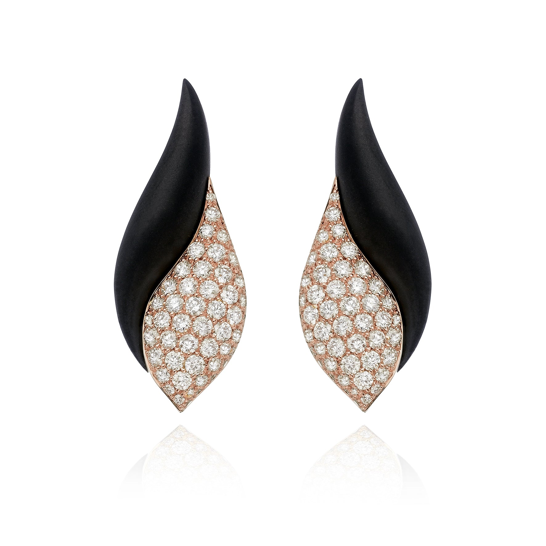Abbraccio Petite Leaf Earrings