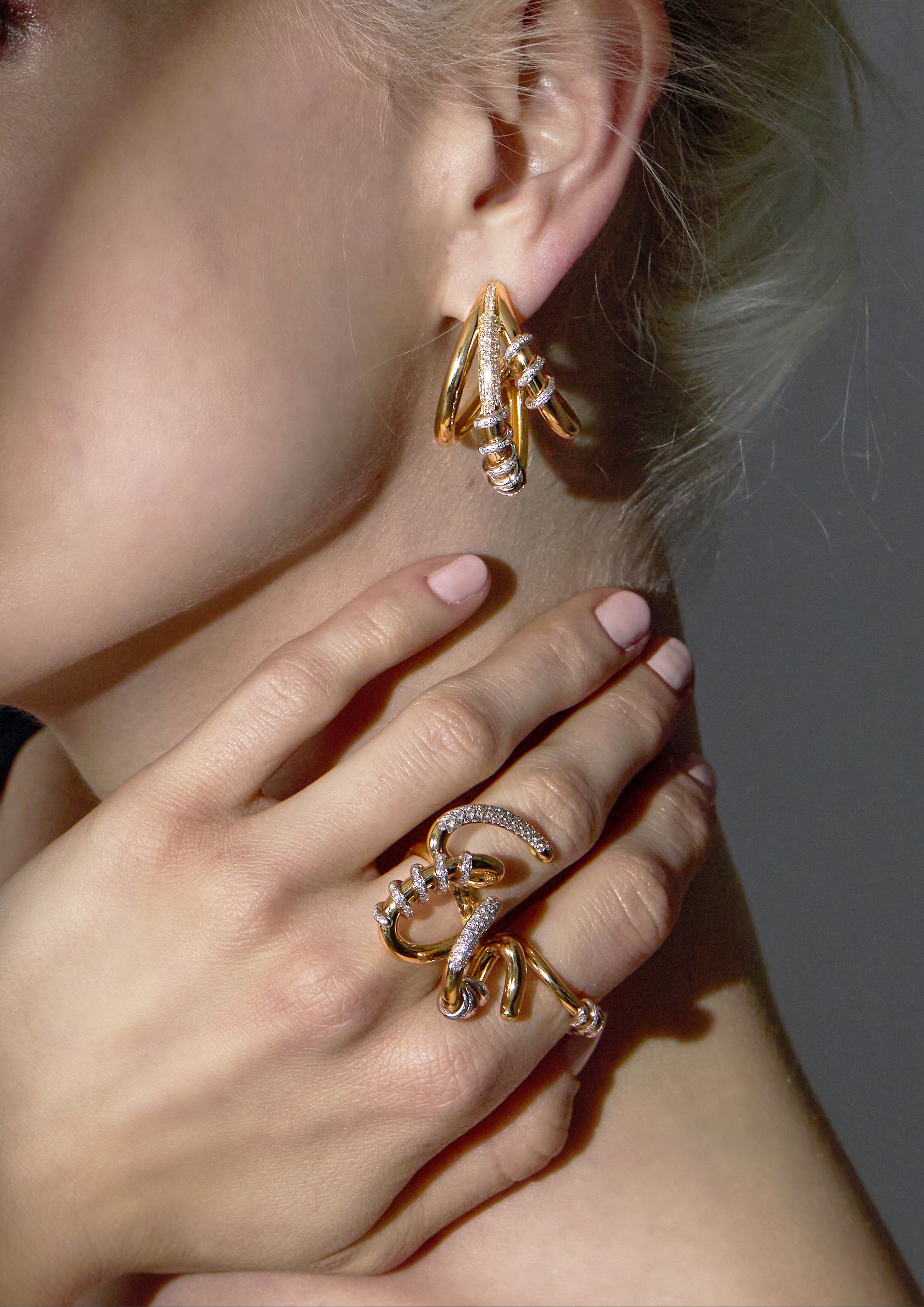 Circe Spiralia Ring