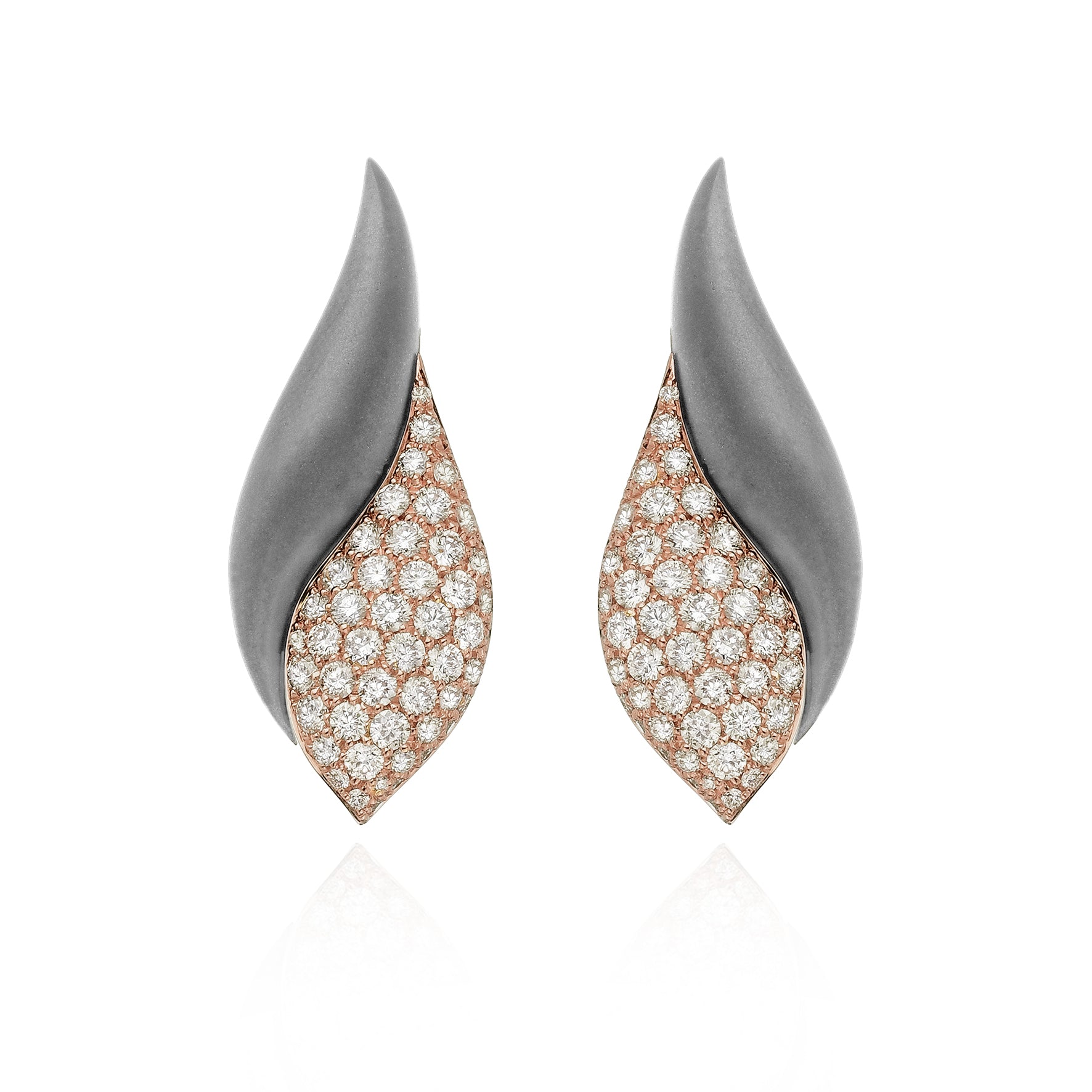 Abbraccio Petite Leaf Earrings