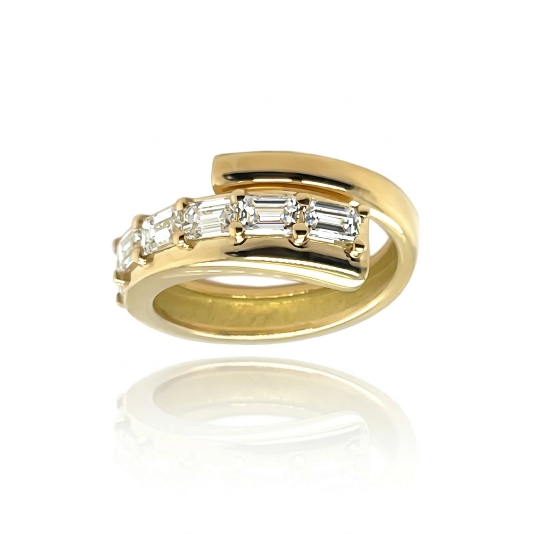 Atena Contrarie Ring