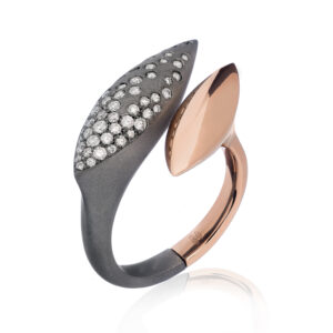Abbraccio anello - immagine 3